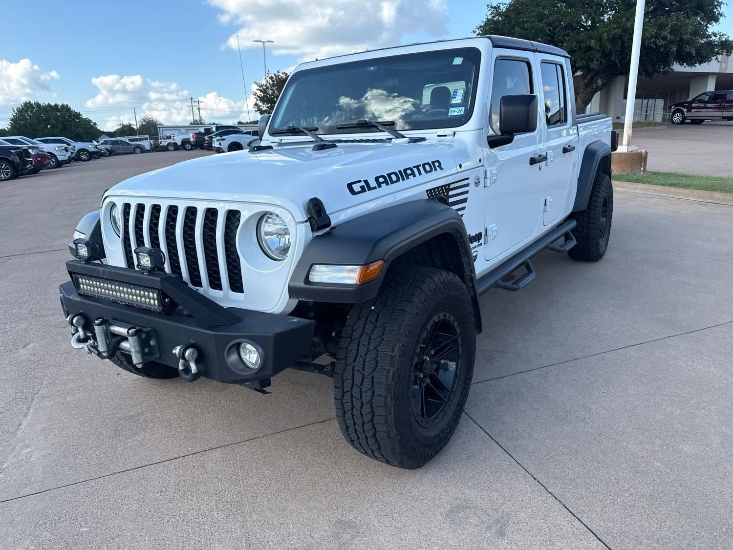 Used 2020 Jeep Gladiator Sport w/ Quick Order Package 24S AWD/4WD image 3