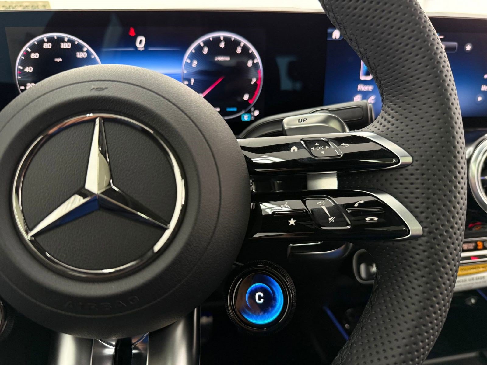 New 2026 Mercedes-Benz GLA 35 AMG 4MATIC image 27