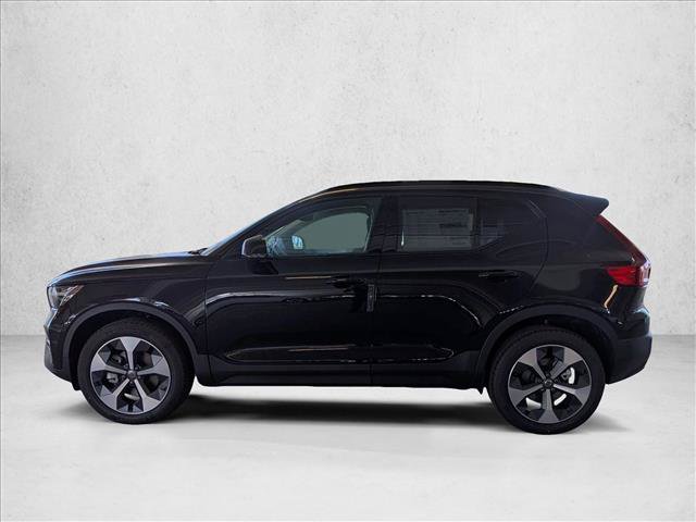 New 2026 Volvo XC40 B5 Core w/ Climate Package AWD/4WD image 9