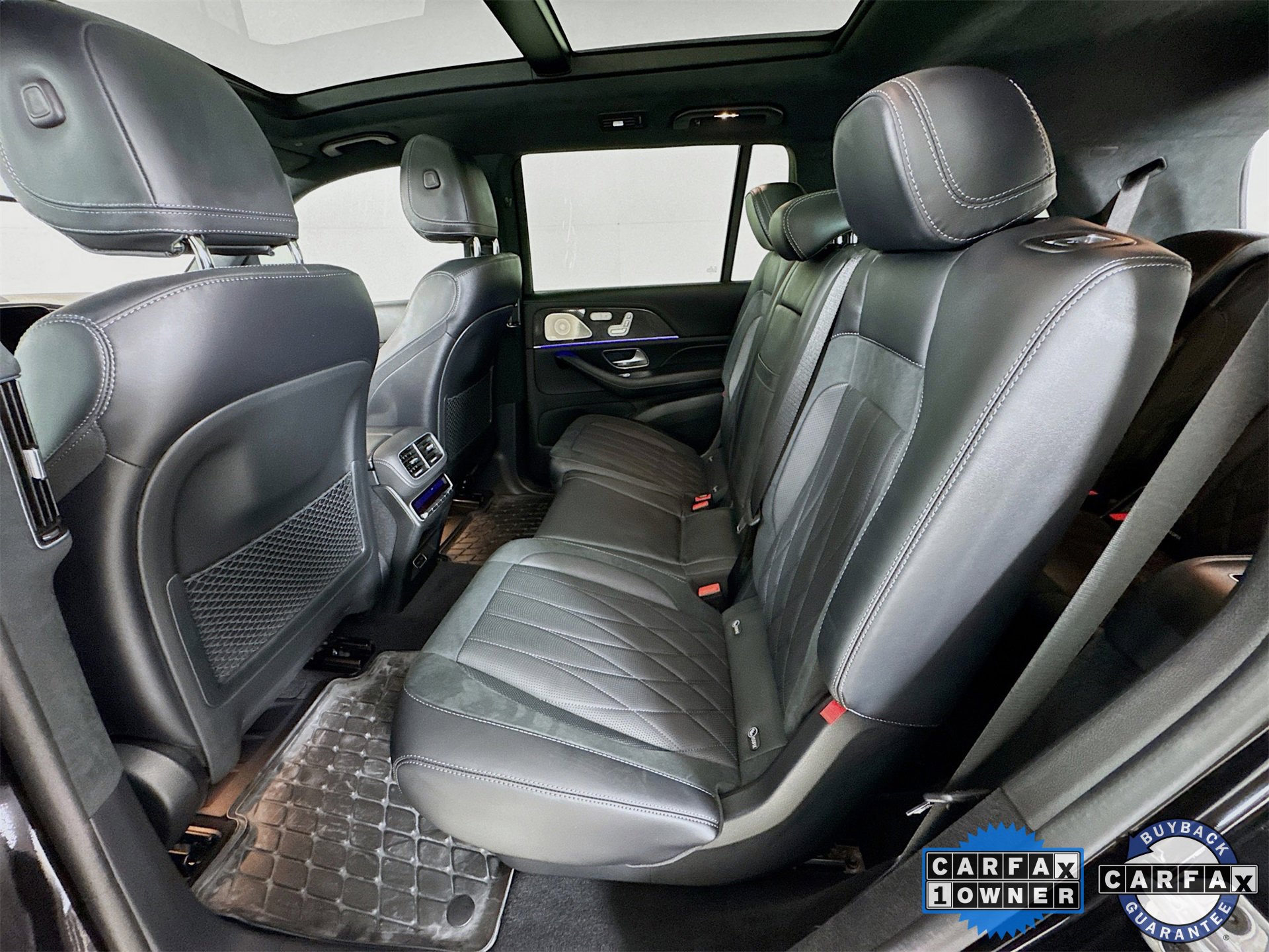 Certified 2025 Mercedes-Benz GLS 63 AMG 4MATIC image 27