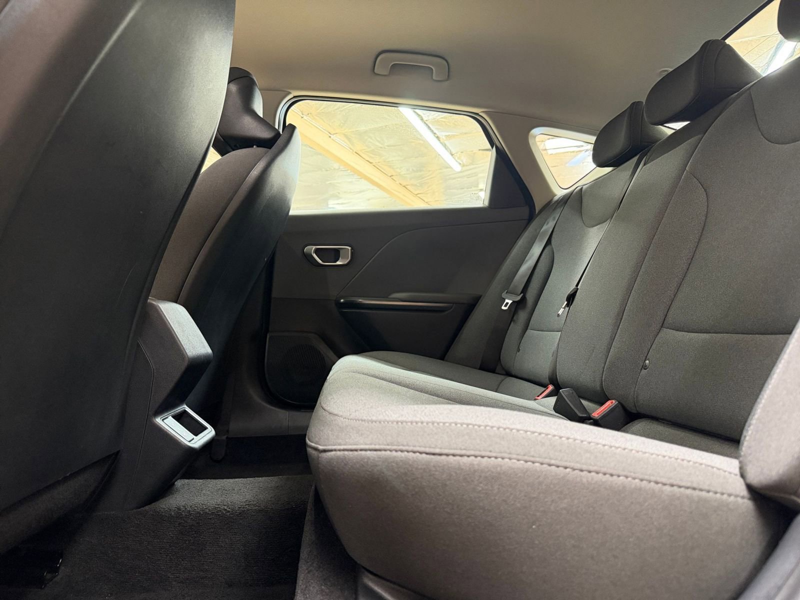 Used 2025 Kia K4 FWD image 24