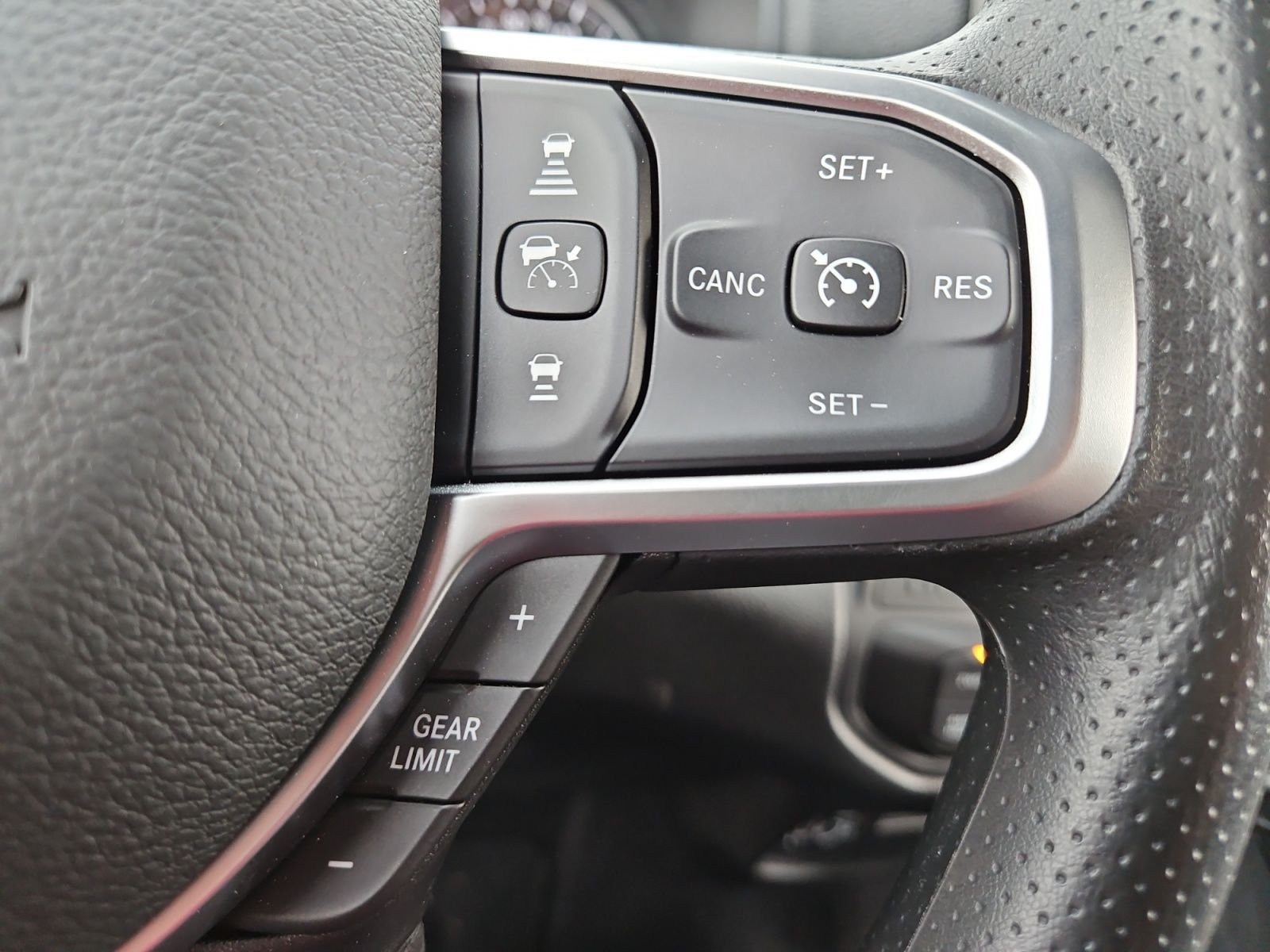 New 2026 RAM 2500 Tradesman AWD/4WD image 26