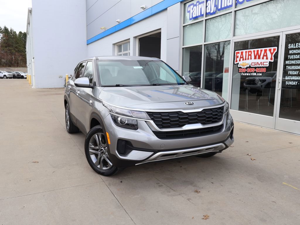 Used 2021 Kia Seltos LX image 31