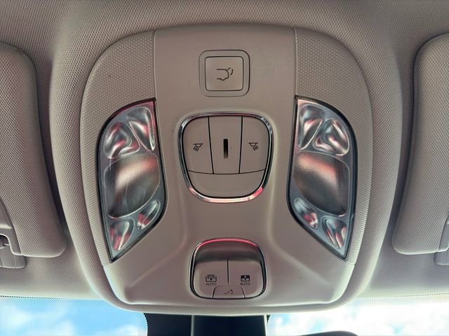 Used 2022 Jeep Compass Latitude w/ Sun and Sound Group image 55