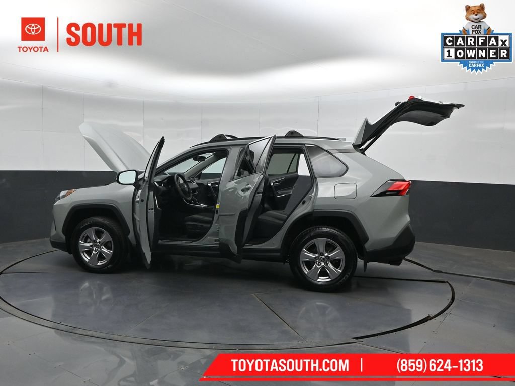 Used 2022 Toyota RAV4 XLE w/ Convenience Package AWD/4WD image 54