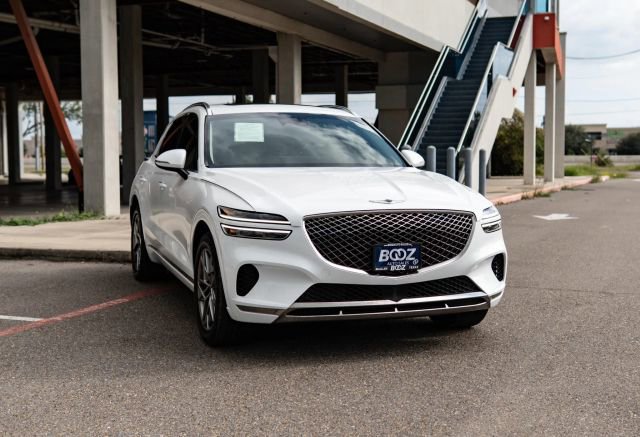 Used 2023 Genesis GV70 2.5T w/ Select Package image 3