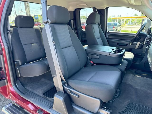 Used 2013 Chevrolet Silverado 2500 LT w/ Z71 Appearance Package AWD/4WD image 24