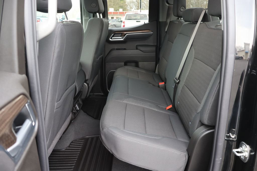 Used 2026 Chevrolet Silverado 1500 LT AWD/4WD image 18