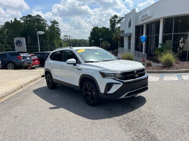 Used 2022 Volkswagen Taos SE
