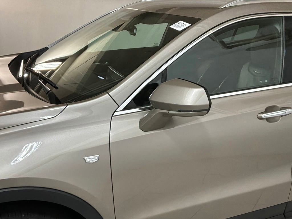 Used 2024 Cadillac XT4 Premium Luxury AWD/4WD image 25