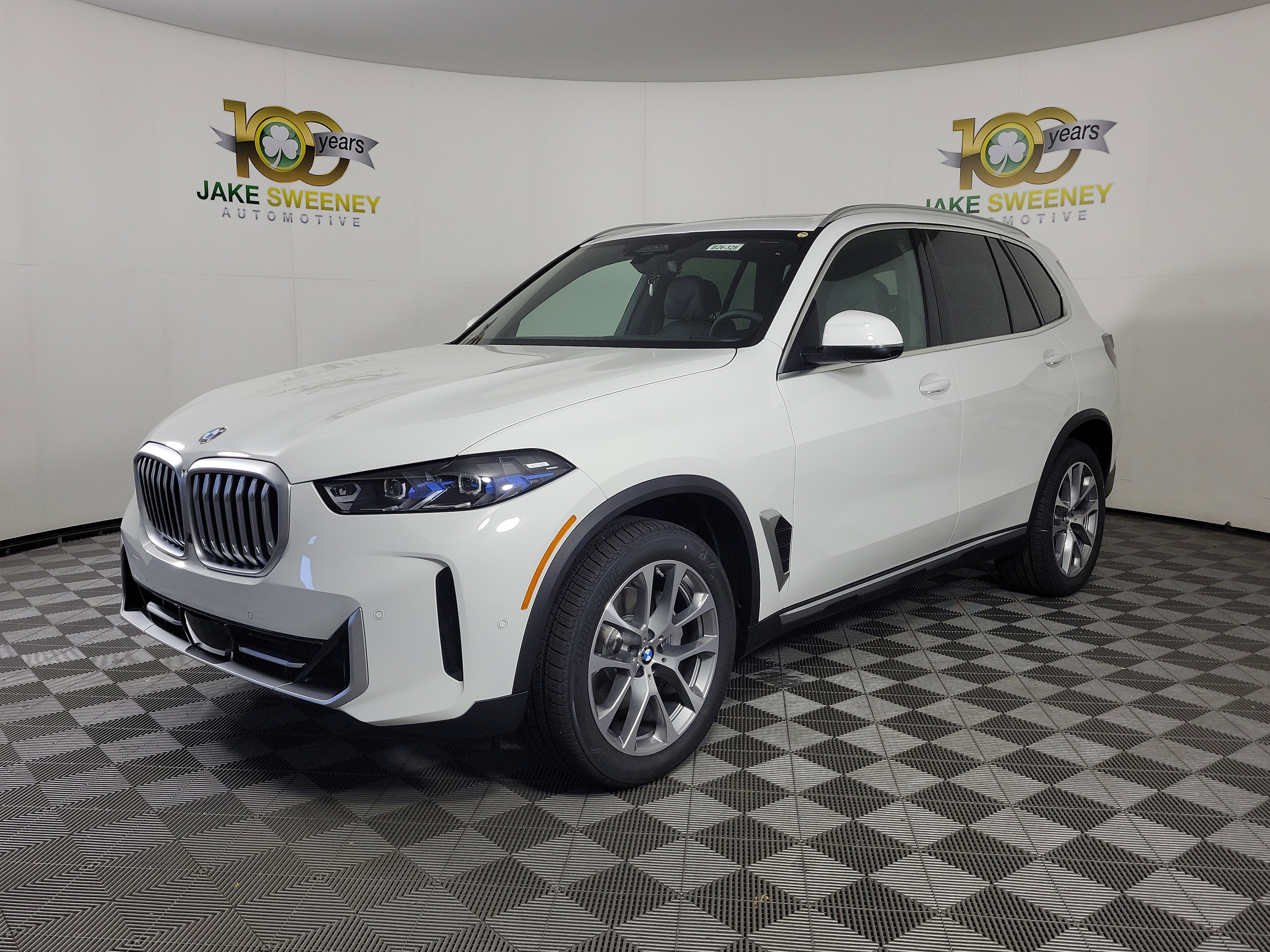 New 2026 BMW X5 xDrive40i image 3