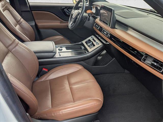 Used 2022 Lincoln Aviator Reserve w/ Class IV Trailer Tow Package image 23