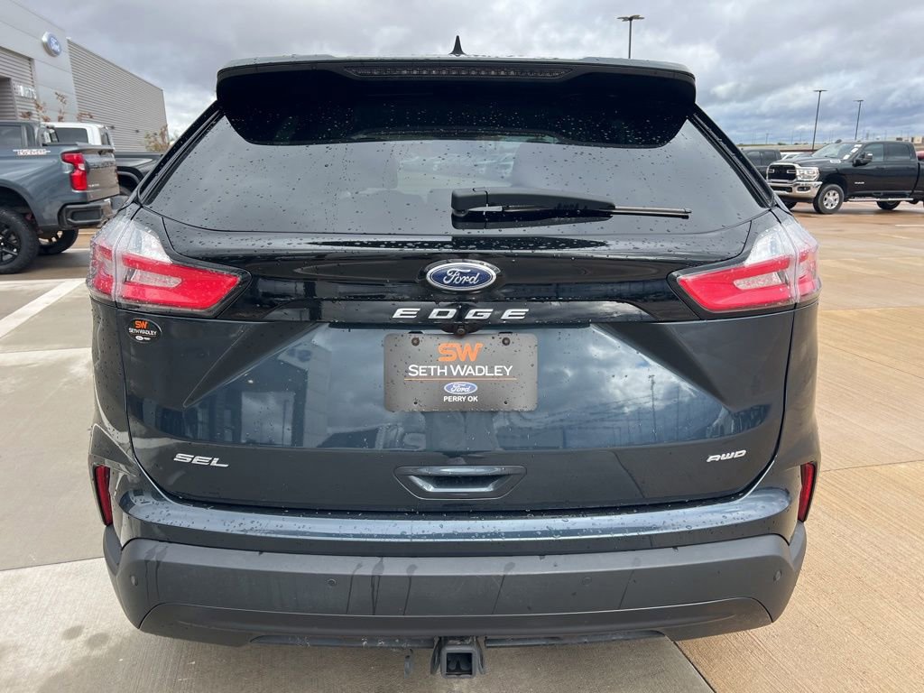 Used 2022 Ford Edge SEL w/ Sport Appearance Package image 4