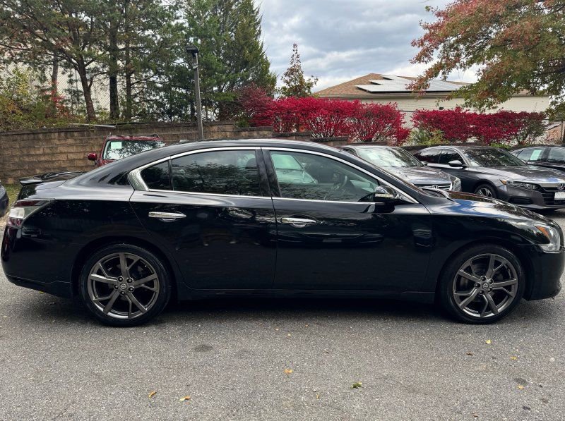 Used 2014 Nissan Maxima 3.5 SV w/ Sport Package image 8