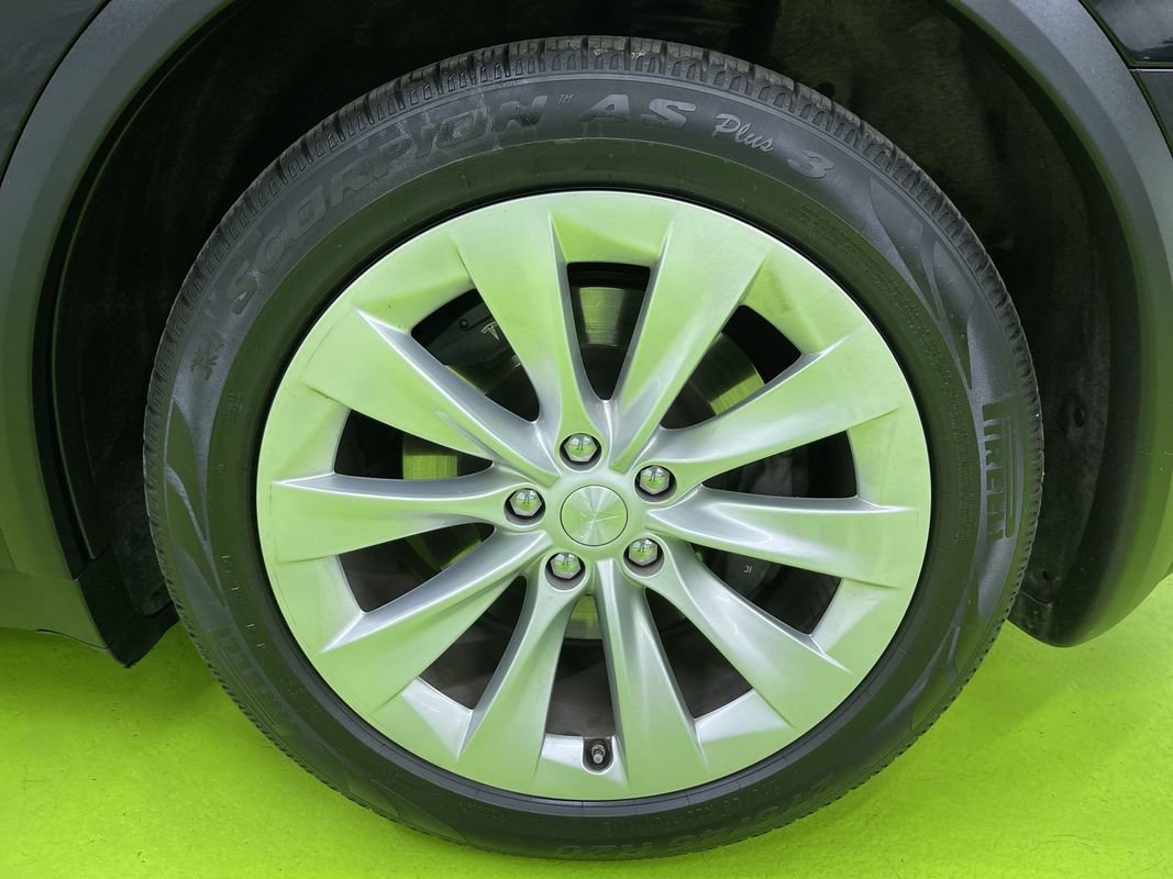 Used 2016 Tesla Model X 75D image 16