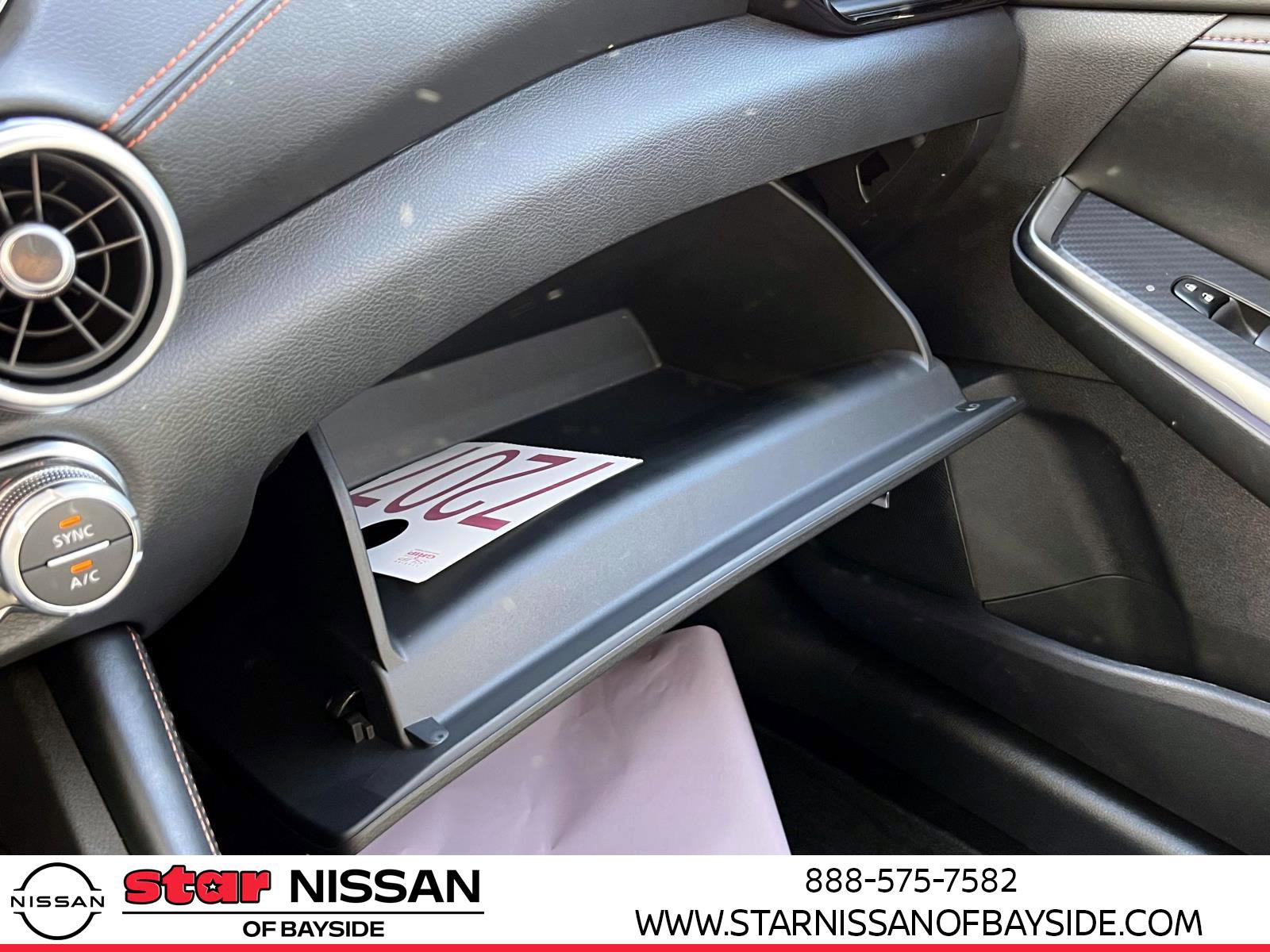 Used 2022 Nissan Sentra SR w/ SR Premium Package image 34