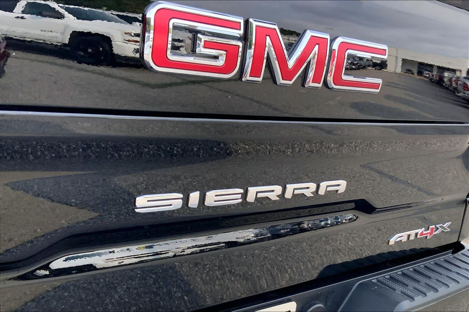 Used 2026 GMC Sierra 1500 AT4X AWD/4WD image 28