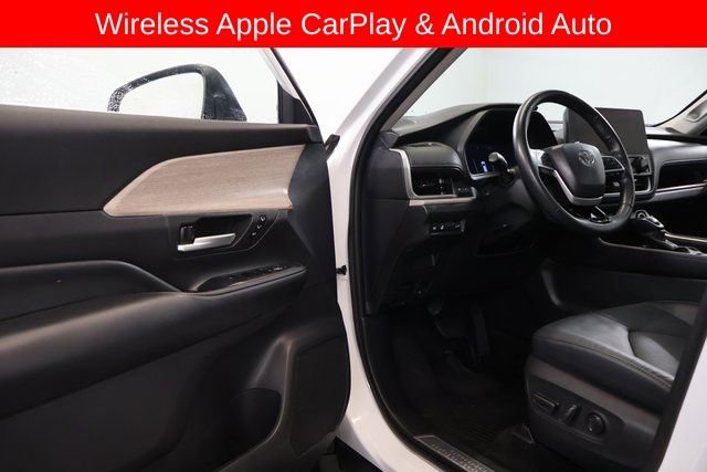 Certified 2024 Toyota Grand Highlander Limited image 9