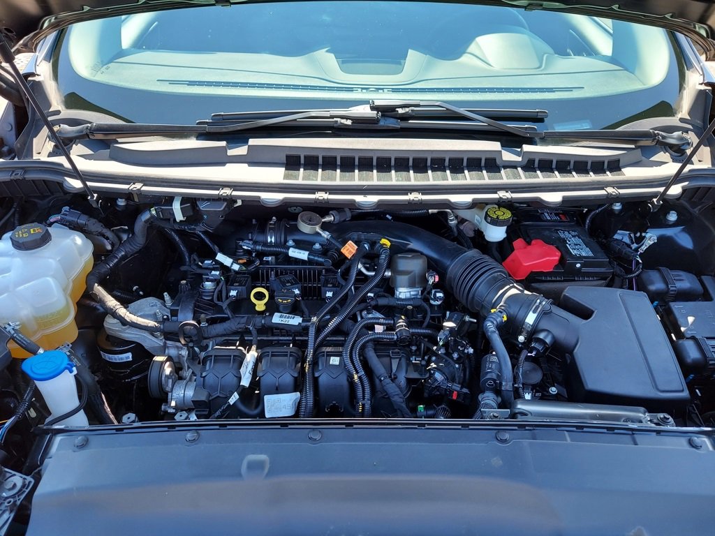 Certified 2024 Ford Edge Titanium image 9