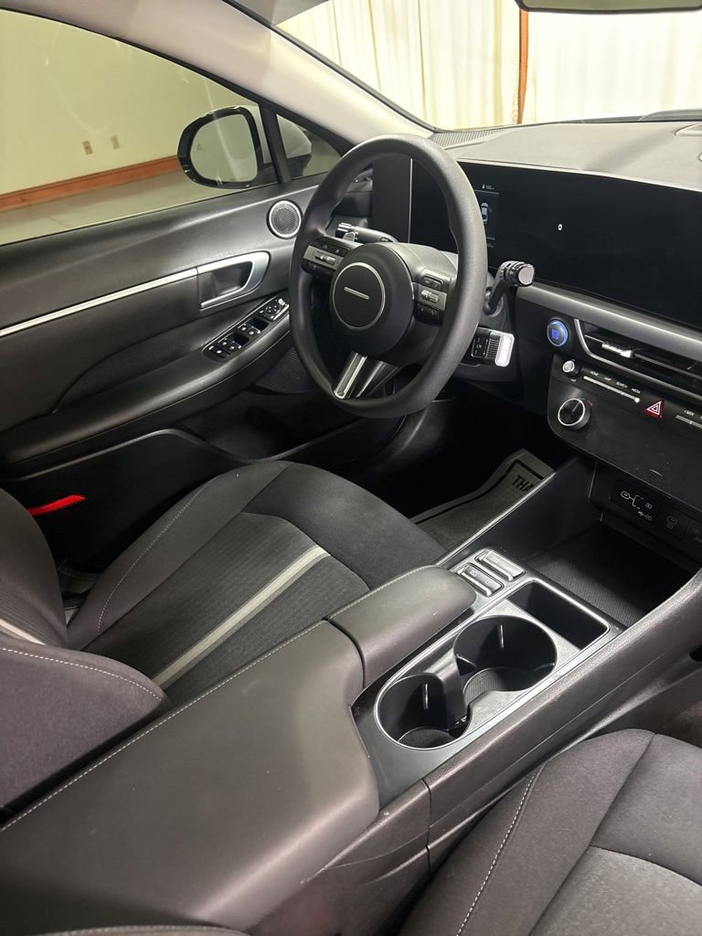Used 2024 Hyundai Sonata SEL AWD/4WD image 26
