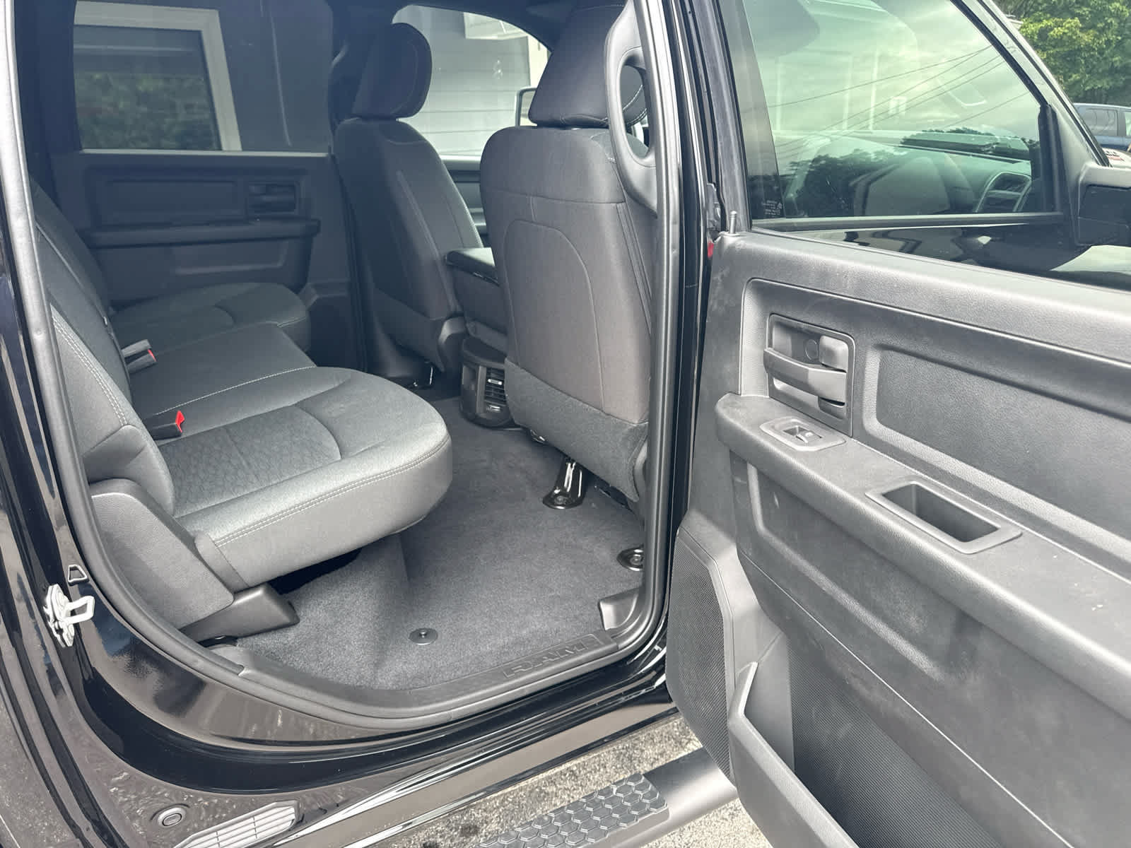New 2026 RAM 2500 Tradesman AWD/4WD image 16