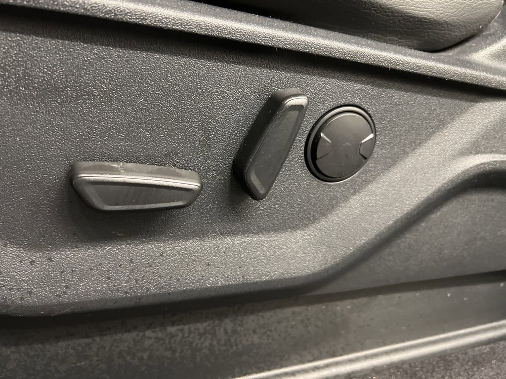 Used 2024 Ford F150 Lightning Flash w/ Max Trailer Tow Package image 28