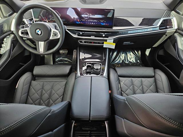 New 2026 BMW X5 xDrive40i w/ M Sport Package AWD/4WD image 18