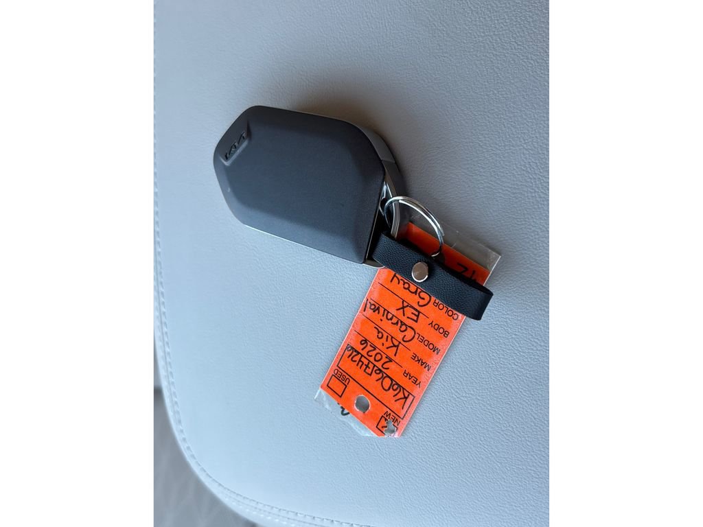 New 2026 Kia Carnival EX image 28