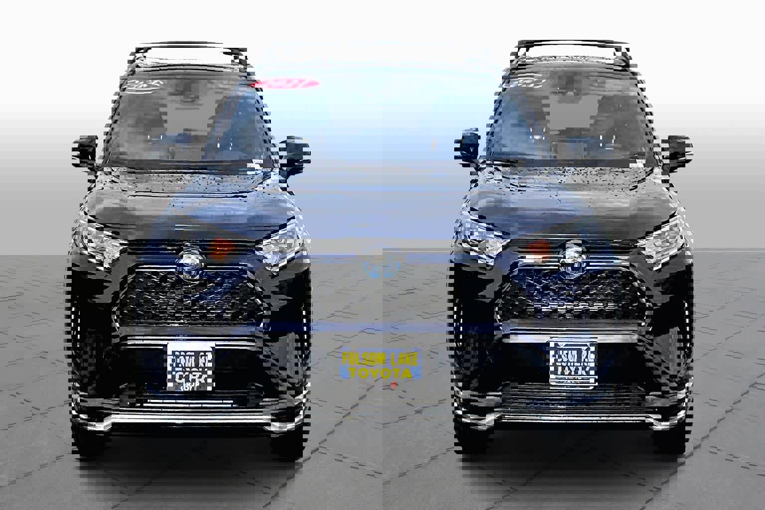 Used 2021 Toyota RAV4 XSE w/ Weather Package image 3