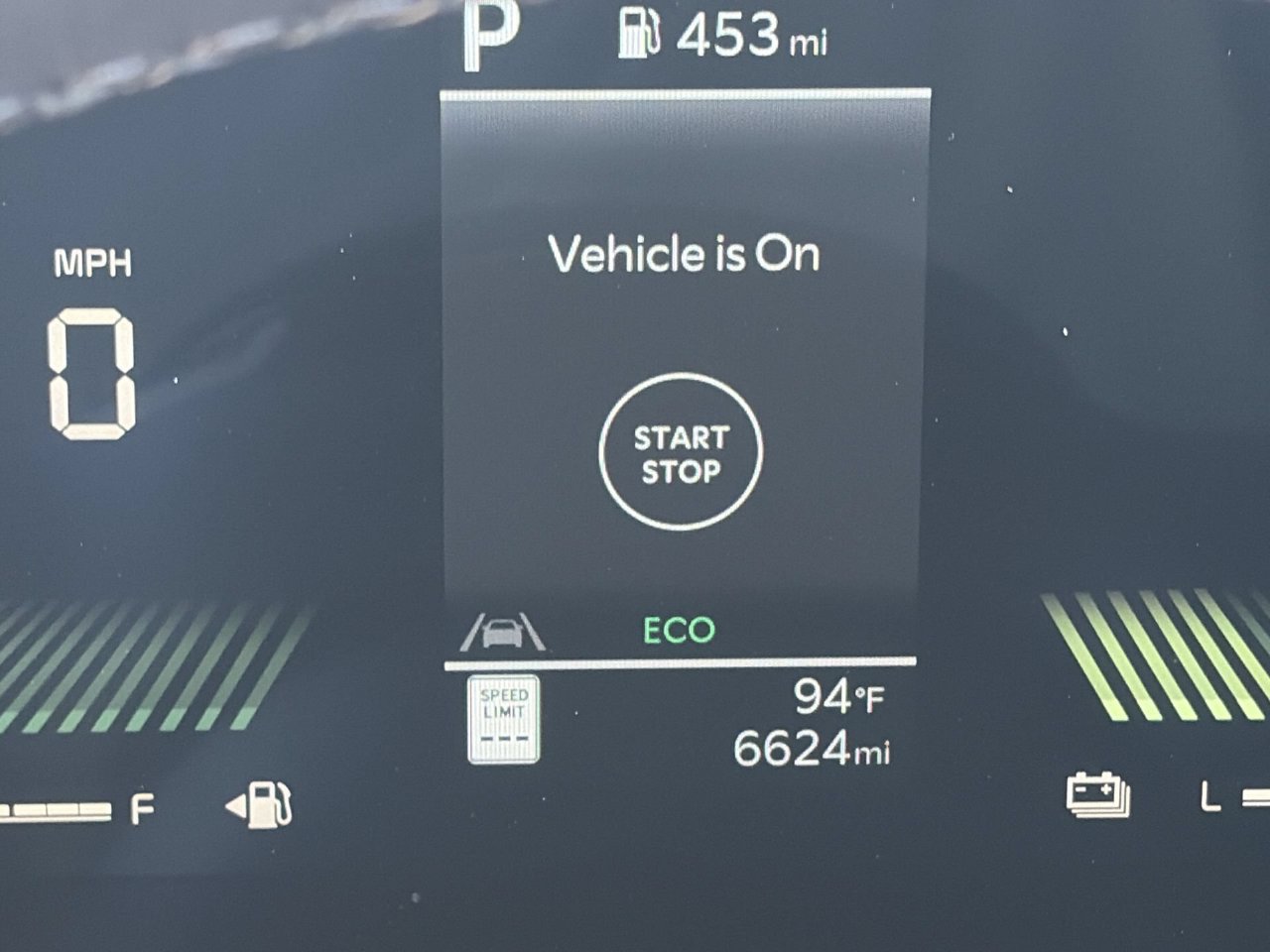 Certified 2026 Kia Carnival EX FWD image 30