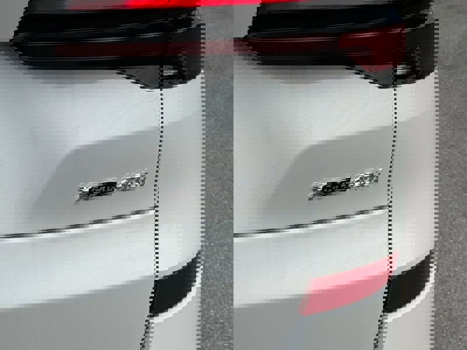 New 2026 BMW X5 xDrive40i w/ M Sport Package image 35