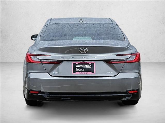 Used 2026 Toyota Camry XLE FWD image 7