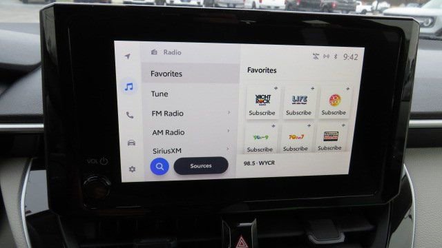 Used 2023 Toyota Corolla LE image 10