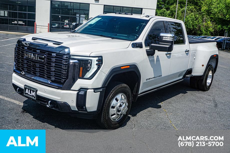 Used 2024 GMC Sierra 3500 Denali Ultimate AWD/4WD image 14