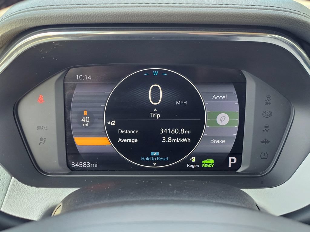 Used 2022 Chevrolet Bolt EUV Premier FWD image 27
