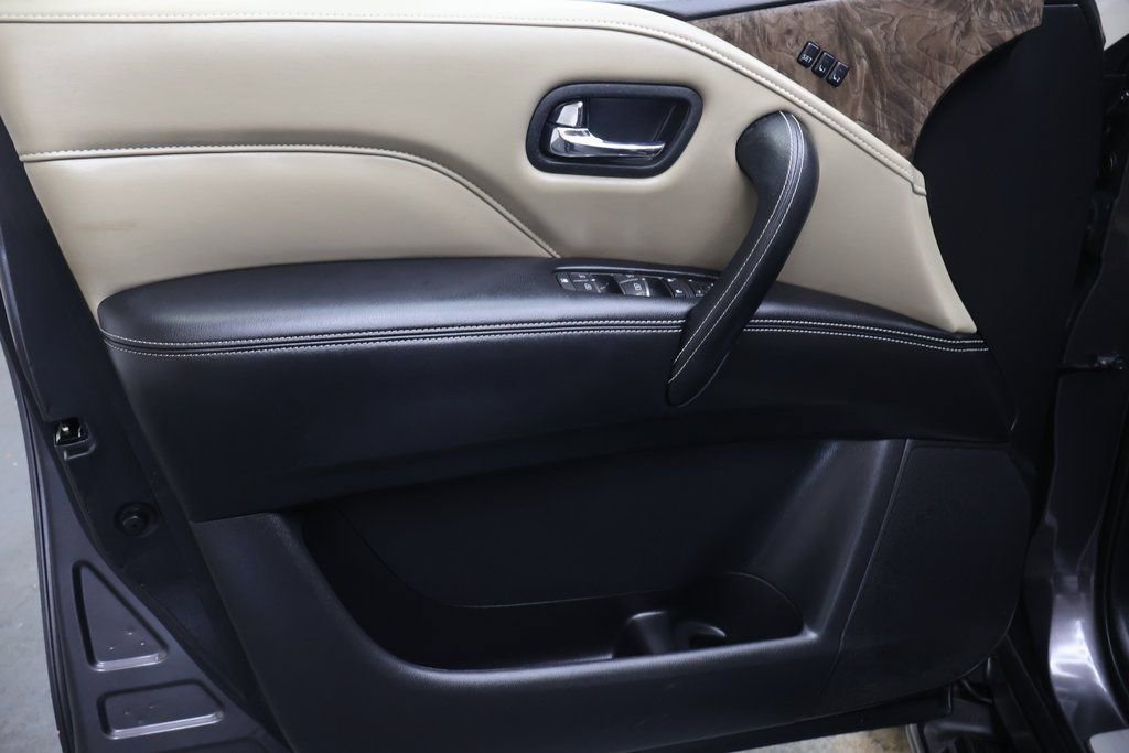 Used 2023 INFINITI QX80 Premium Select w/ Cargo Package image 16