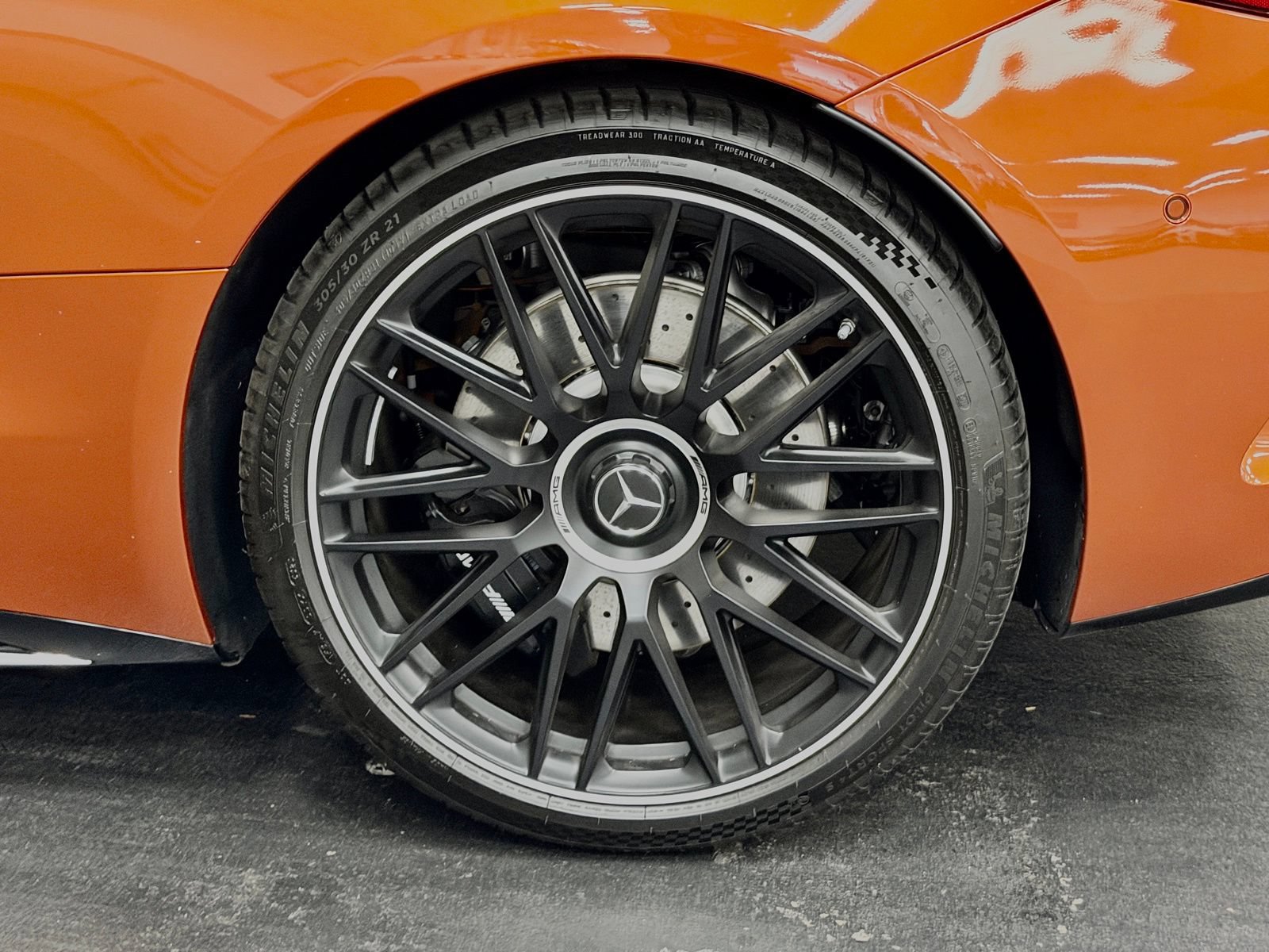Used 2024 Mercedes-Benz SL 63 AMG 4MATIC image 16