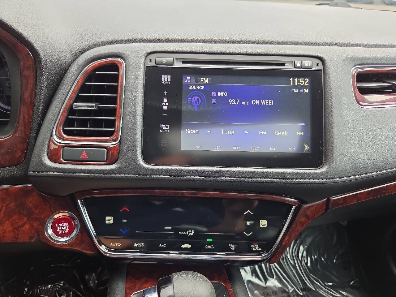Used 2017 Honda HR-V EX image 15