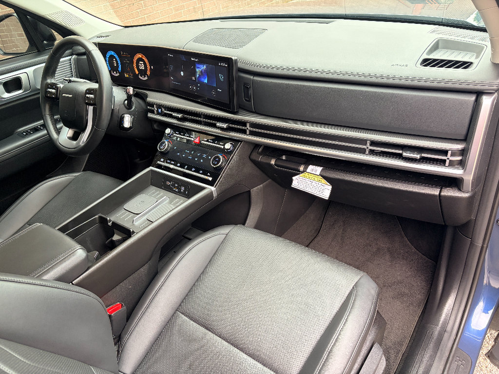 Used 2025 Hyundai Santa Fe XRT AWD/4WD image 24