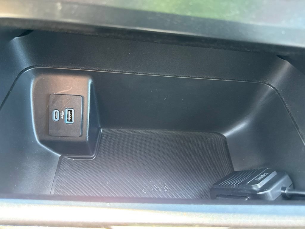 Used 2022 Ford F150 XLT w/ Equipment Group 301A Mid AWD/4WD image 20