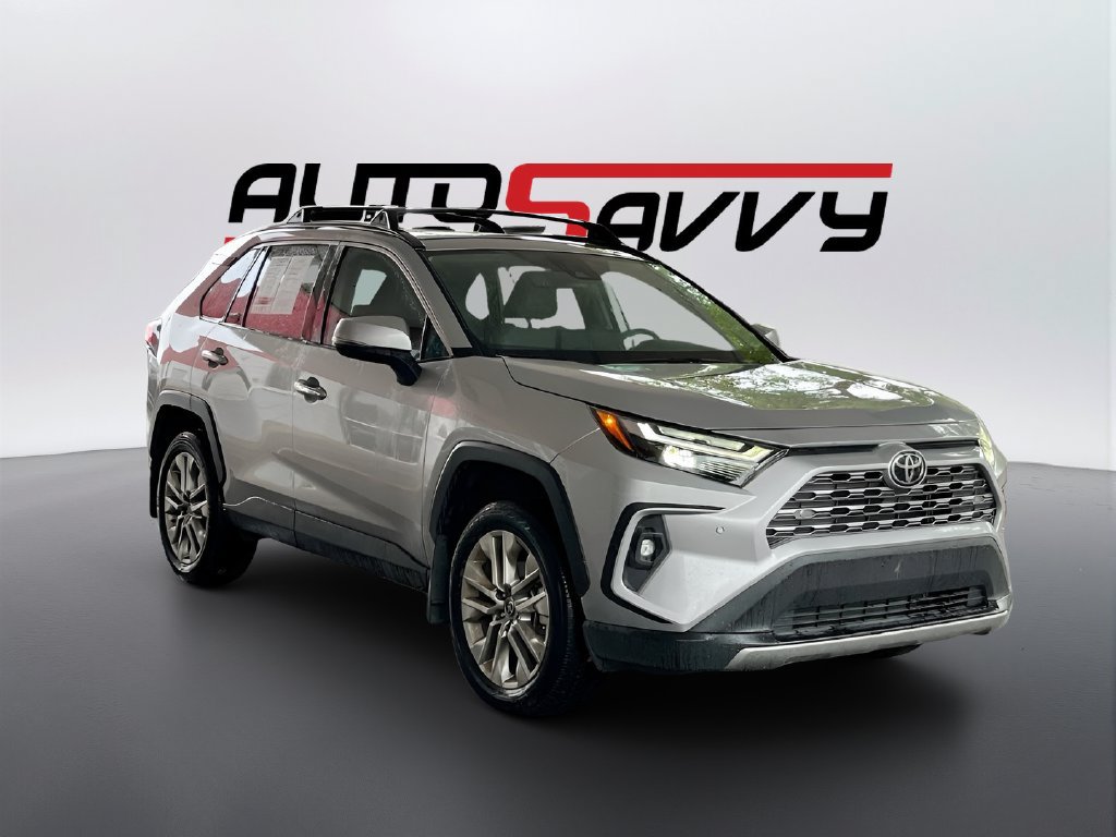 Used 2025 Toyota RAV4 Limited FWD image 1
