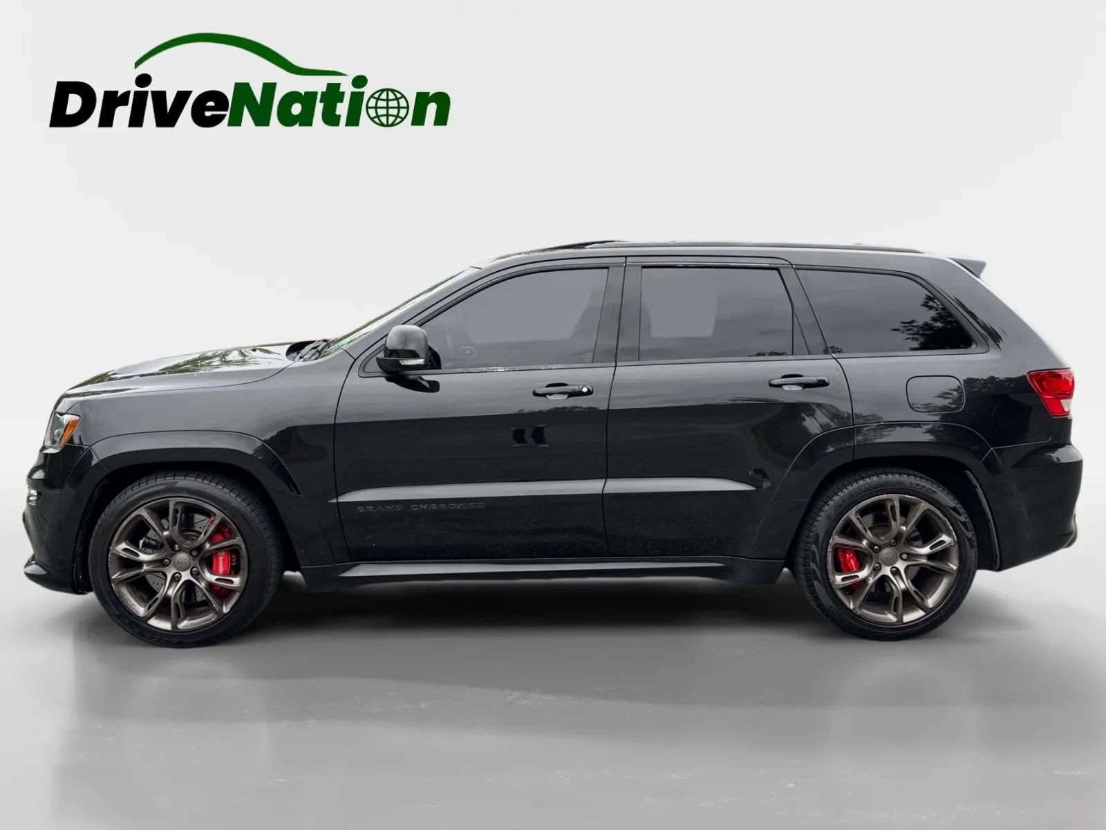 Used 2012 Jeep Grand Cherokee SRT8 w/ Luxury Group II AWD/4WD image 8
