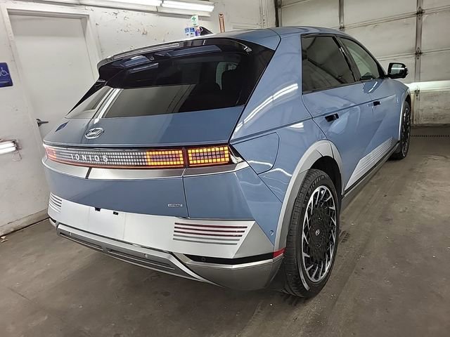 Used 2024 Hyundai Ioniq 5 Limited image 5