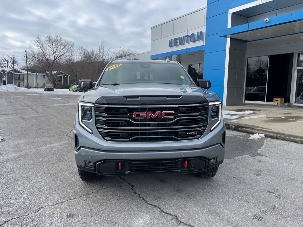 Used 2025 GMC Sierra 1500 AT4 w/ AT4 Premium Package image 2