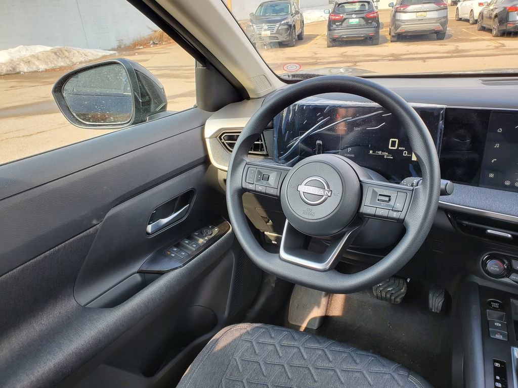 New 2026 Nissan Kicks SV w/ SV Premium Package AWD/4WD image 12