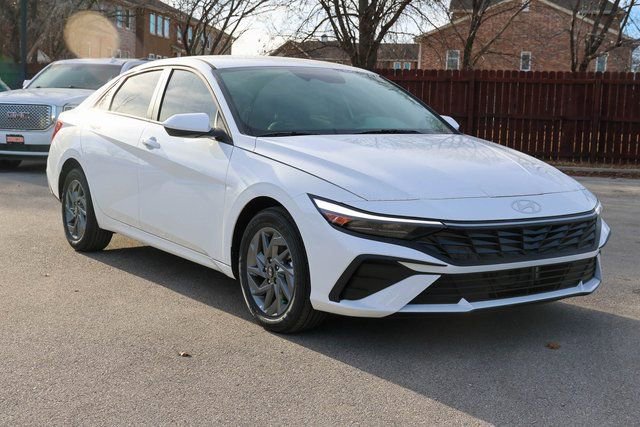 New 2026 Hyundai Elantra Blue image 1