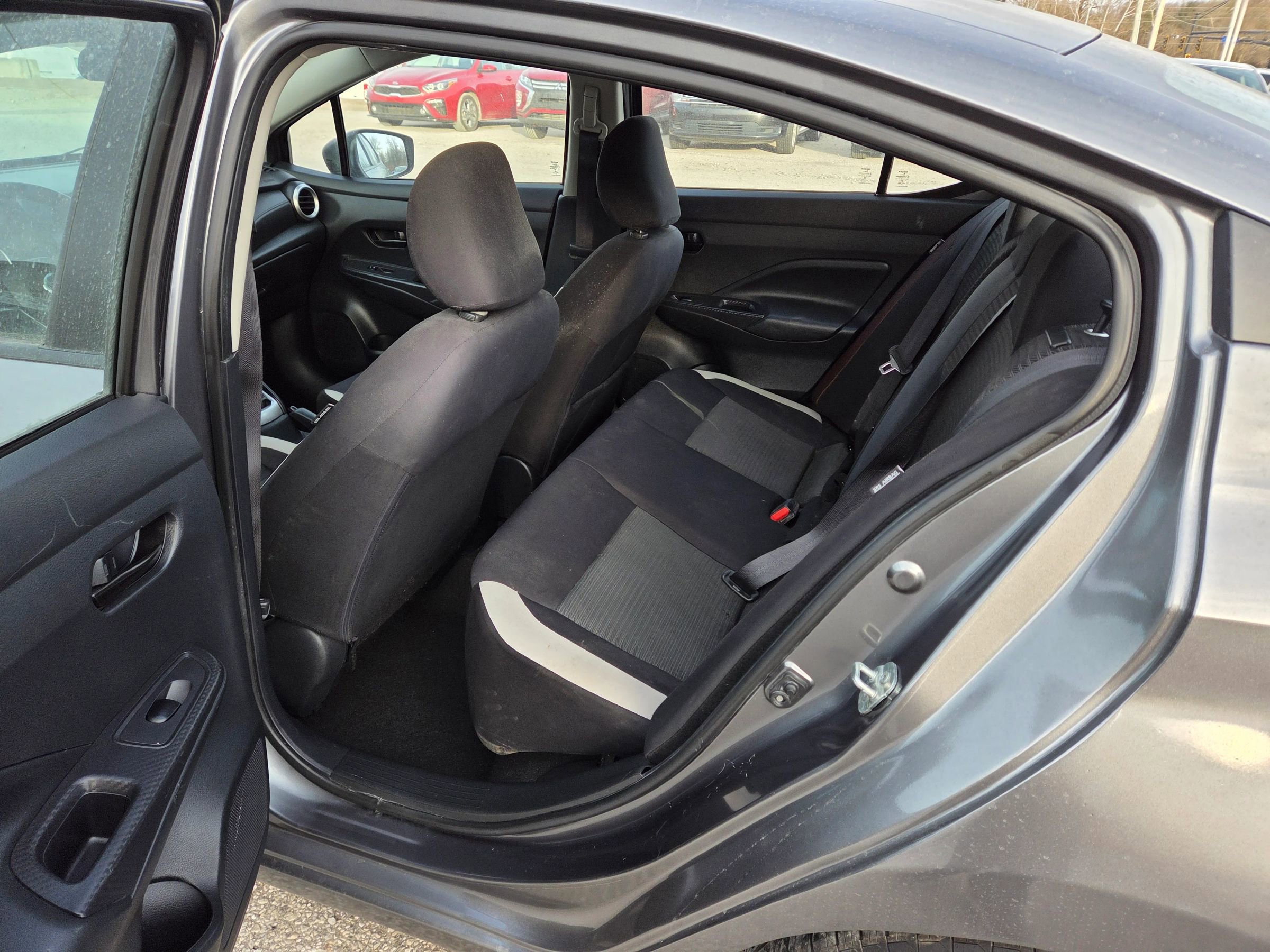 Used 2021 Nissan Versa S image 18