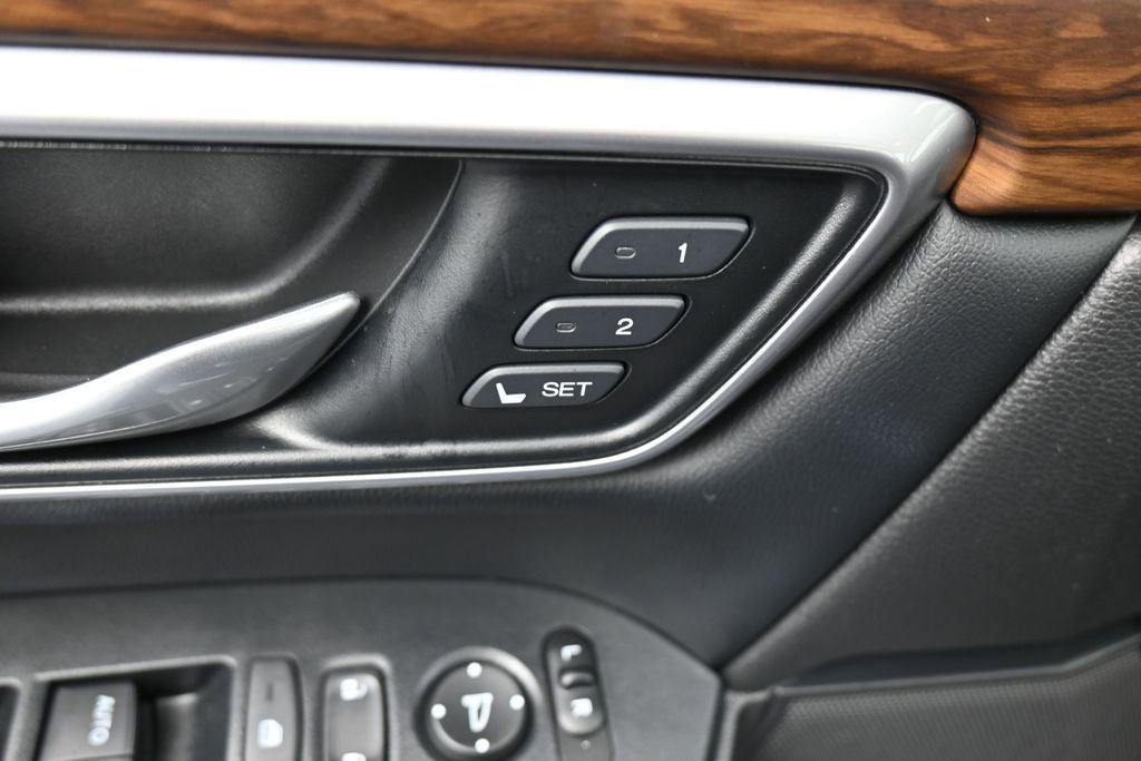 Used 2022 Honda CR-V EX-L image 16