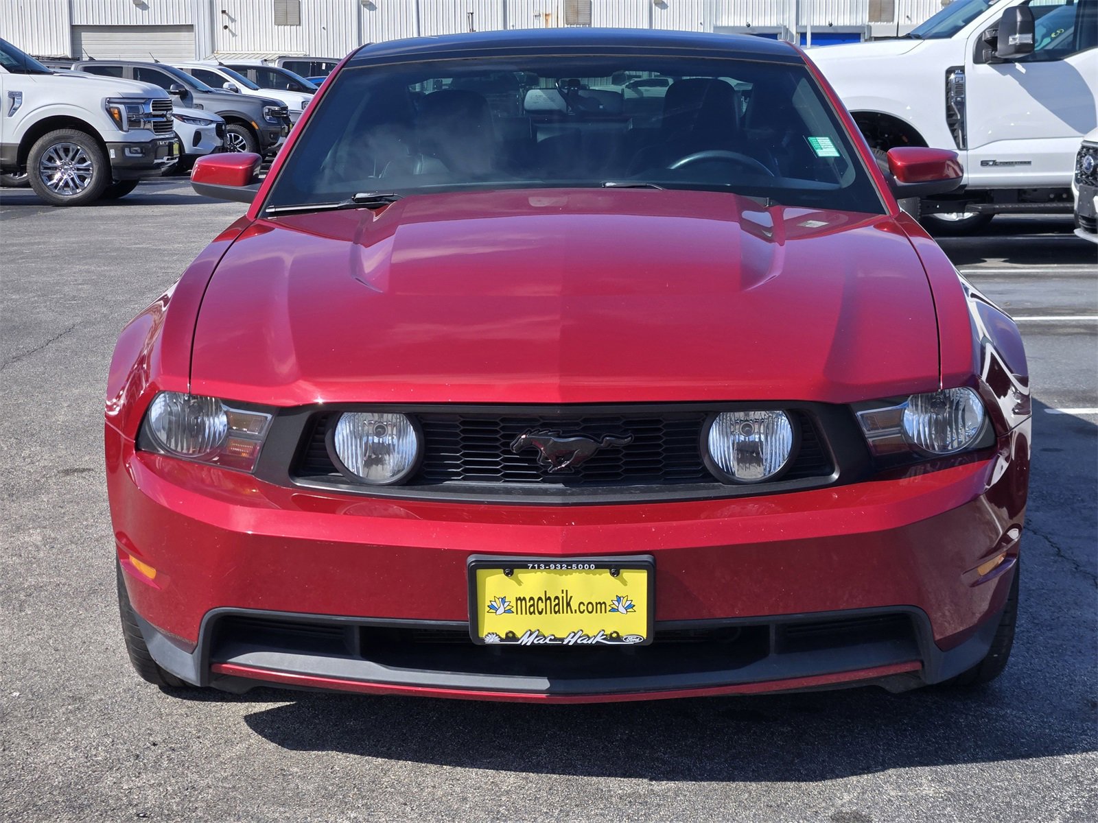 Used 2010 Ford Mustang GT image 2