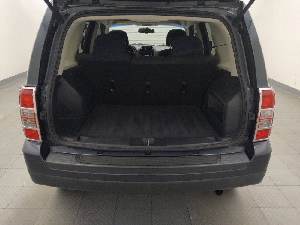 Used 2015 Jeep Patriot Latitude AWD/4WD image 29